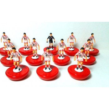 Subbuteo FC Bayern Munich 3rd 2017-18 on Classic Hasbro Bases